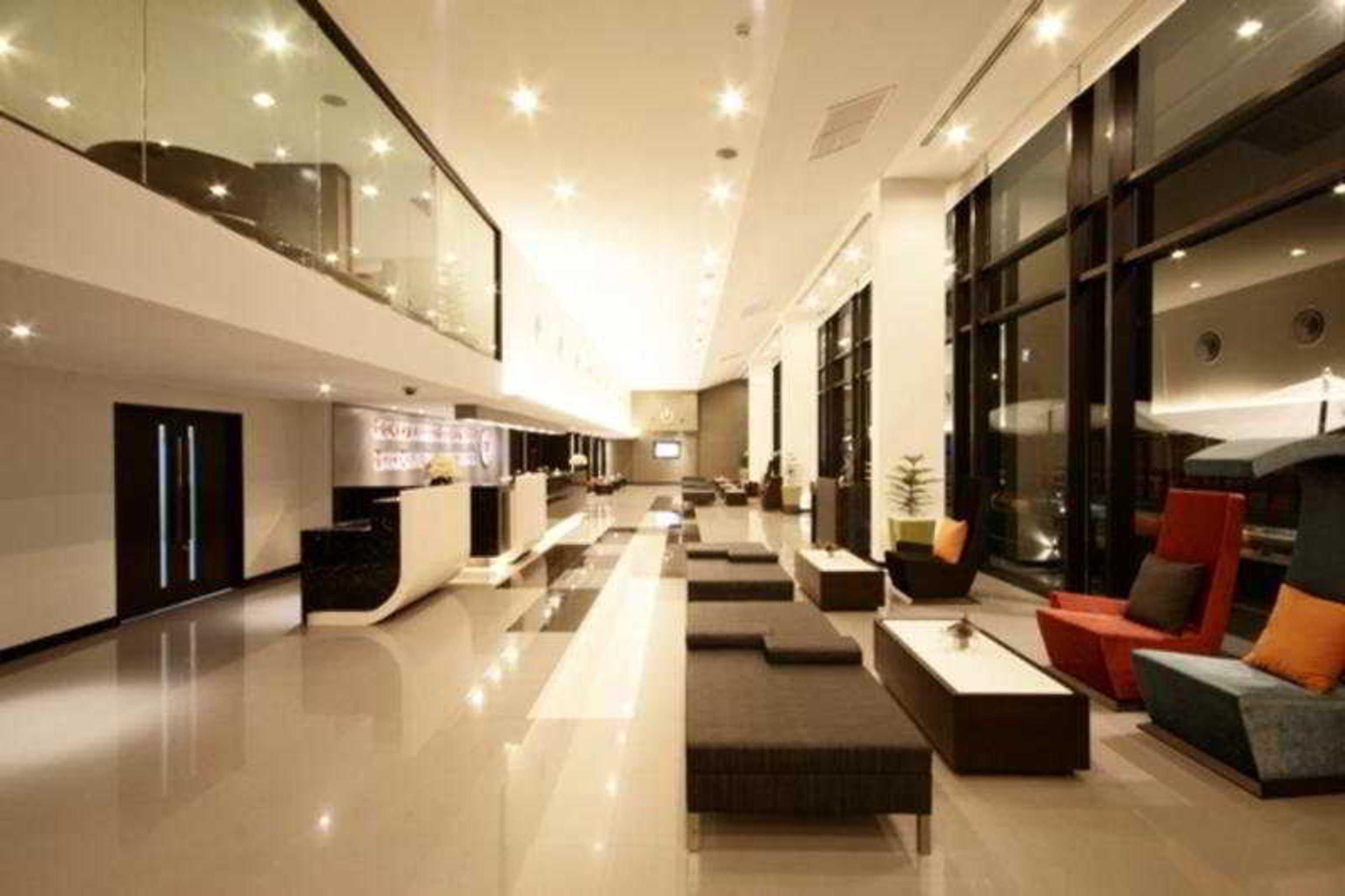 Tsix5 Hotel Pattaya Buitenkant foto